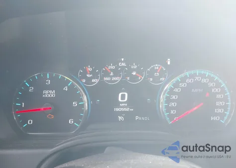 2018 GMC Yukon Xl Denali z USA, uszkodzony, nr VIN 1GKS2HKJ1JR222605